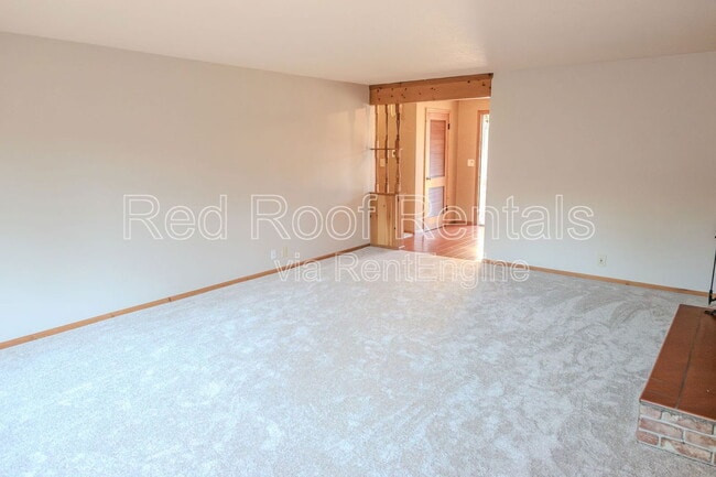 Building Photo - 815 Maywood Ln