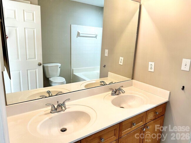 Building Photo - 19425 Booth Bay Ct