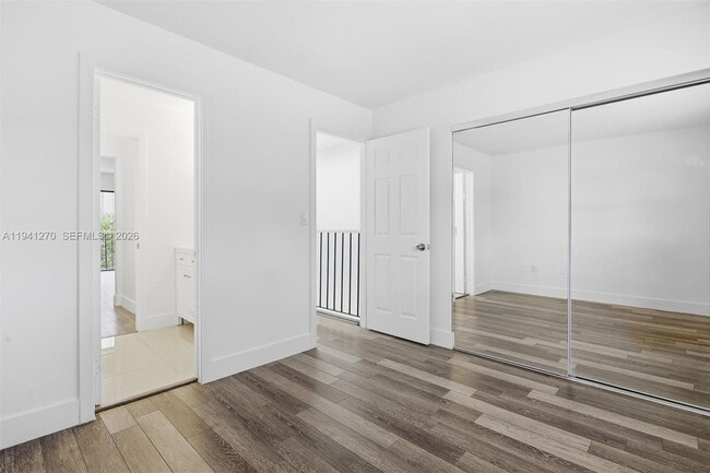 Building Photo - 6850 NW 173rd Dr