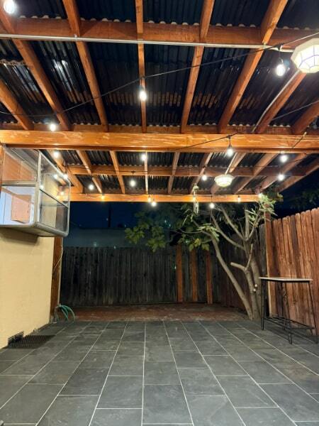 Building Photo - 1203 N Kenilworth Ave