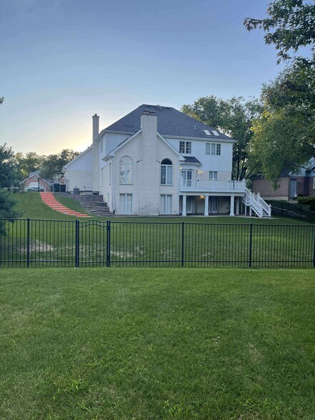 Building Photo - 4871 Boulder Ln