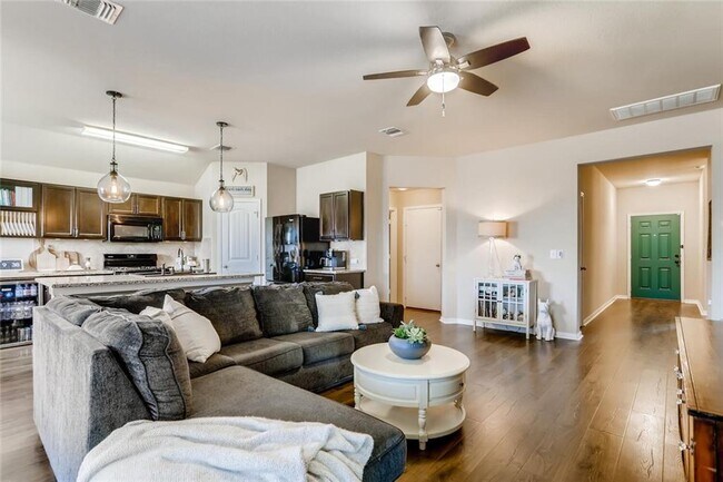 Building Photo - 185 Rafe Ct