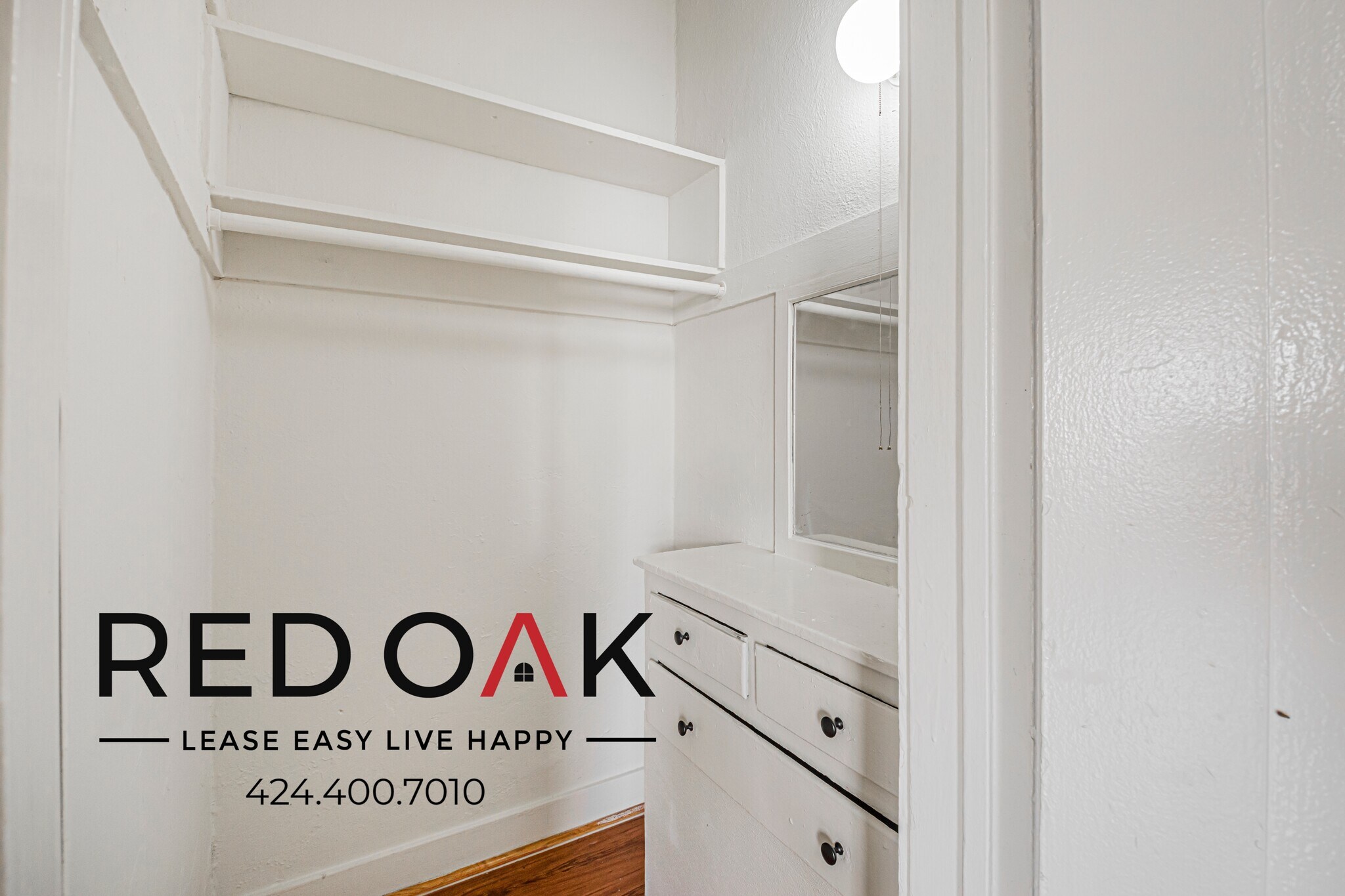 Building Photo - 443 S Catalina St