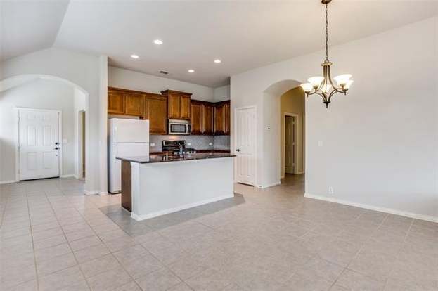 Building Photo - 1021 Durham Dr