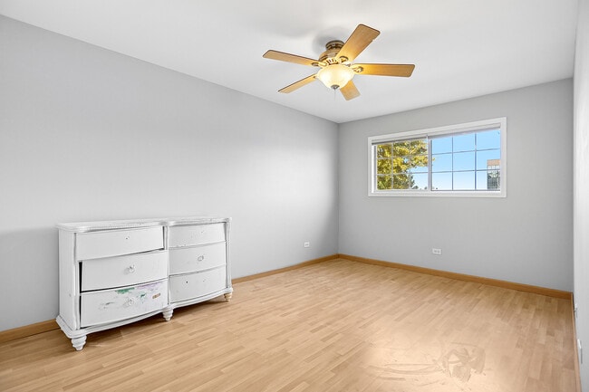 Building Photo - 16410 Brementowne Rd