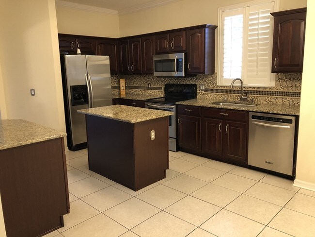 Building Photo - 10522 Angler Ct