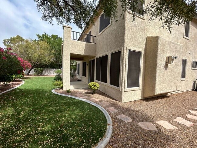 Building Photo - A Fabulous 3 Bedroom Home in Seven Hills
