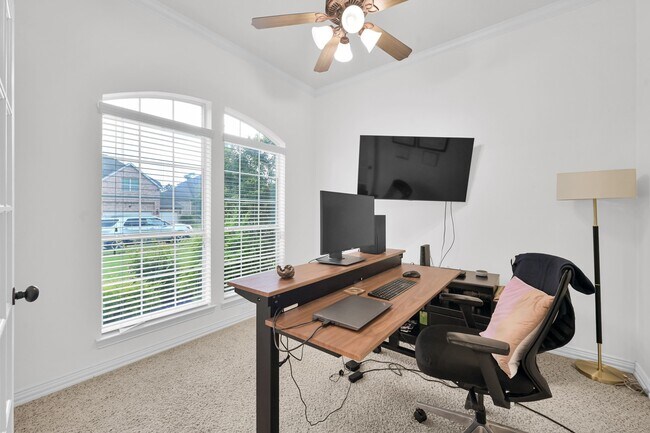 Building Photo - 4770 Jackson Square Dr