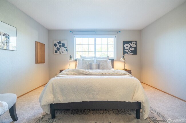 Building Photo - 2bd/1.5ba Seattle House