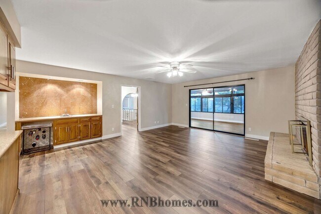 Building Photo - 4305 Whispering Oak Cir