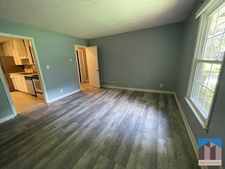 Building Photo - 5566 Rock Garden Ct NW