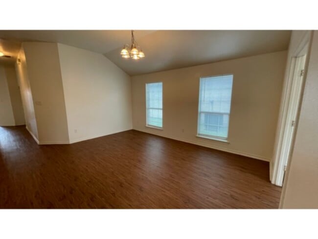 Building Photo - Beautiful Single Story in Cedar Hill