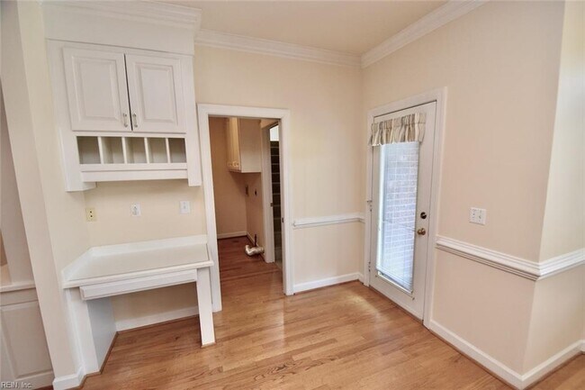 Building Photo - 1514 Bordeaux Pl