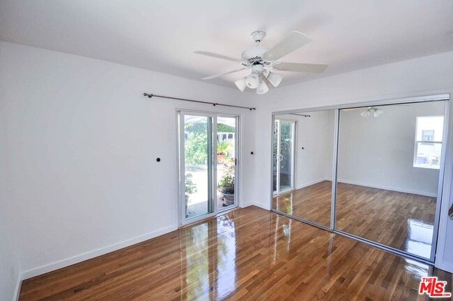 Building Photo - 2725 Bagley Ave