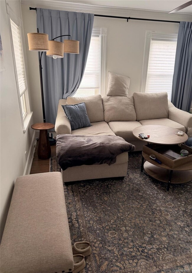 Building Photo - 31 Ireland Pl