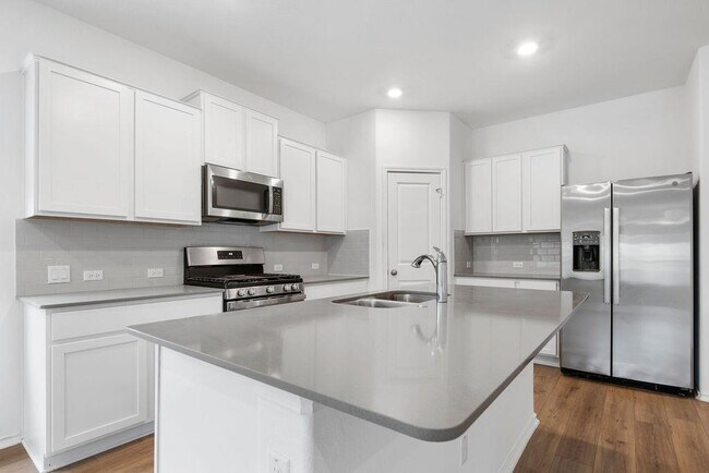 Building Photo - 1205 Sweetspire St