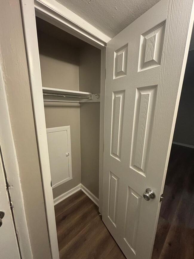 Building Photo - 3717 Beulah Rd