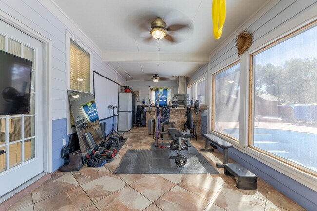 Building Photo - 1515 Wild Fire