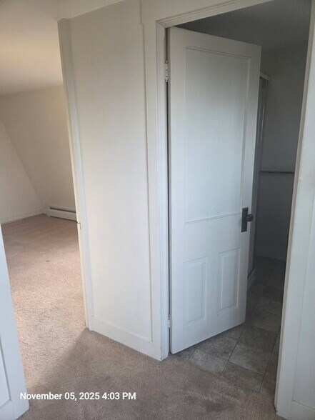 Second bedroom and bathroom entrancesr - 15 N Richmond St