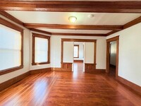 Building Photo - 14 Coomes St