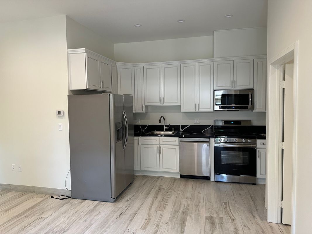 Building Photo - 23110 1/2 West Mulholland Drive