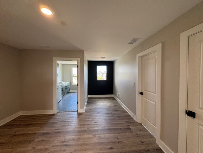 Building Photo - 12424 Limerick Ln