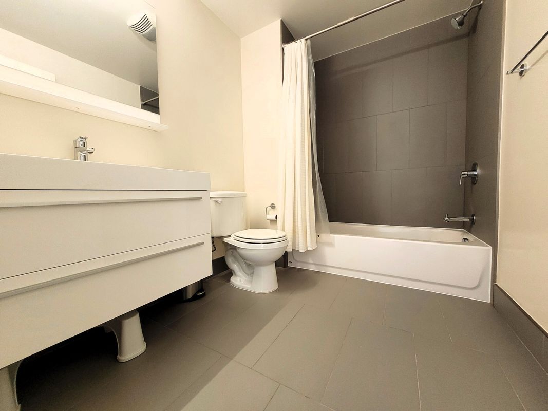 Building Photo - 11 Franklin St