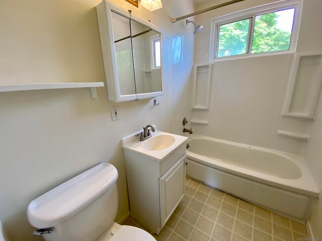 Building Photo - 1741 Lahoud Dr