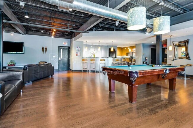 Building Photo - 5300 Peachtree Rd