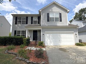 Building Photo - 1032 Meadowbrook Ln SW