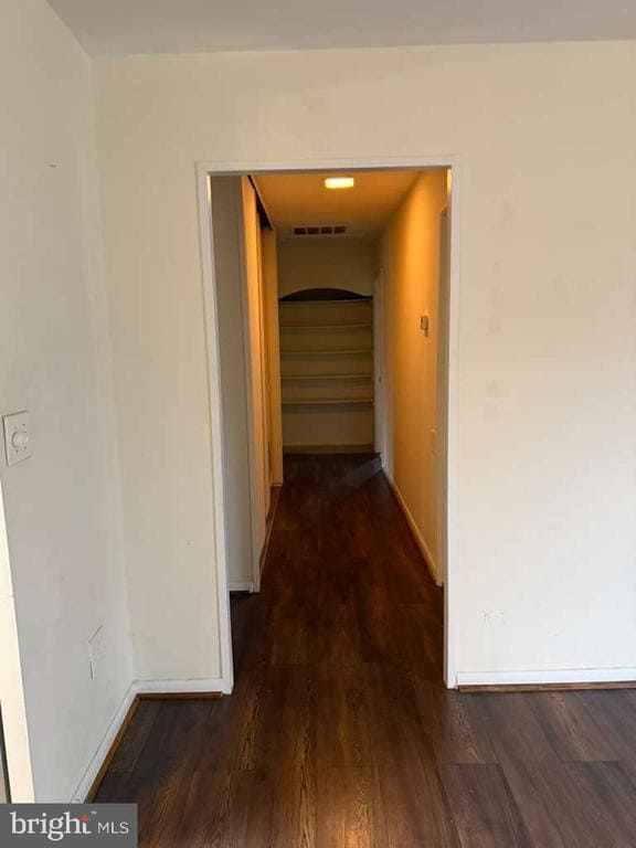 Building Photo - 2850 Aquarius Ave