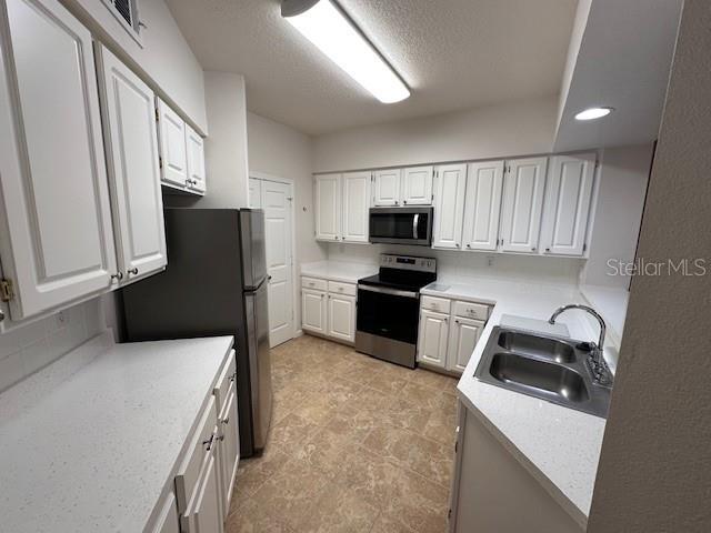 Building Photo - 5111 Bay Club Cir