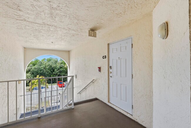 Building Photo - 4452 NE Ocean Blvd