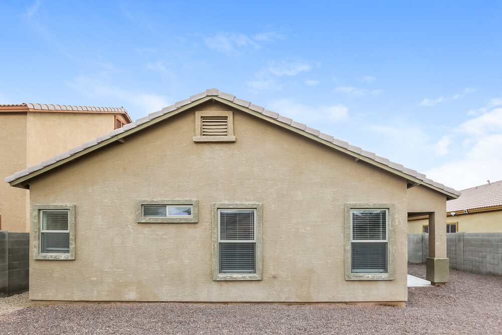 Building Photo - 9416 W Odeum Ln