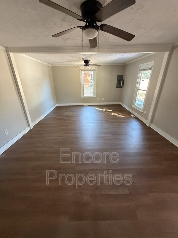 Building Photo - 2003 Burnett Ave