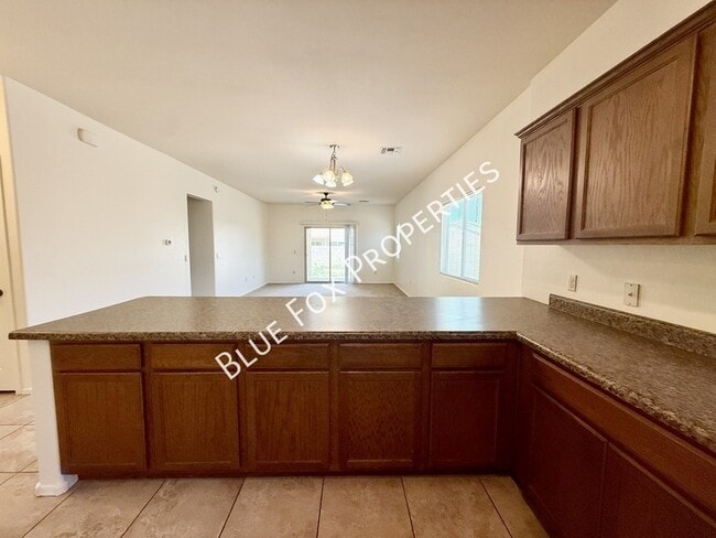 Building Photo - 6658 S Stone Fly Dr