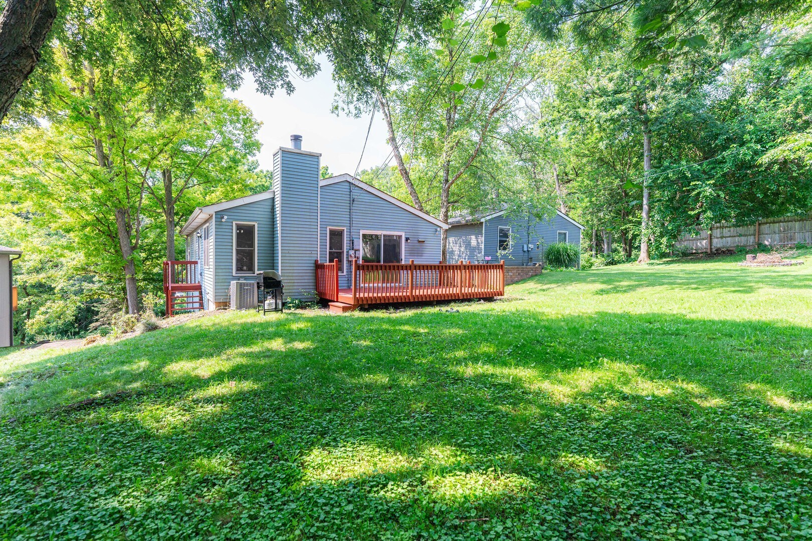 Building Photo - 1012 W Dale Ave