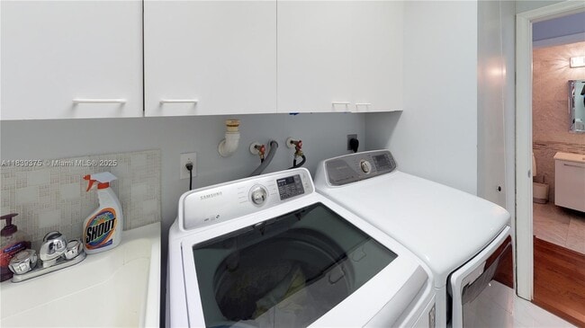 Building Photo - 15584 NW 12th Ct