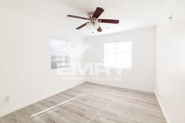 Building Photo - Beautiful 2 Bed Apartment in Huntington Pa...