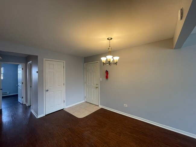 Building Photo - 444 Osage Ln