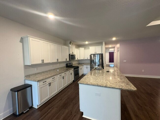 Building Photo - 1114 Shoal River Dr