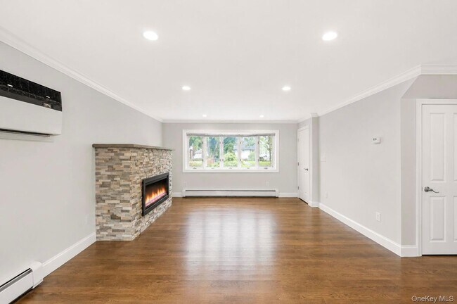 Building Photo - 84 Twin Lawns Ave