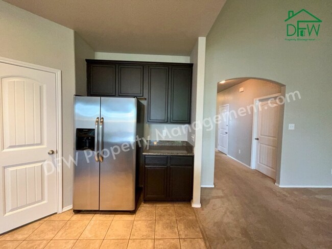 Building Photo - Spacious 4-Bedroom Home for Lease in Kelle...