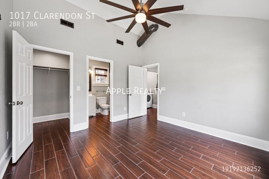 Building Photo - 1017 Clarendon St