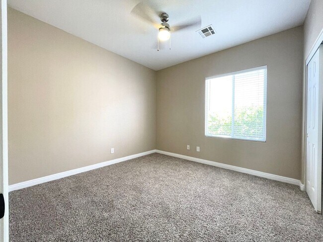 Building Photo - Dream Home in the Heart of Summerlin