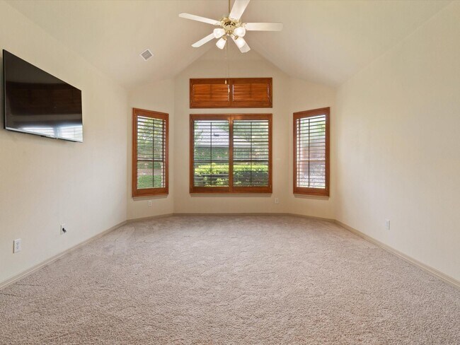 Building Photo - 4699 San Marcos Way