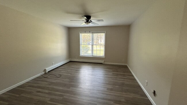 Building Photo - Spacious 3-Bedroom Cape – Quiet Country Li...