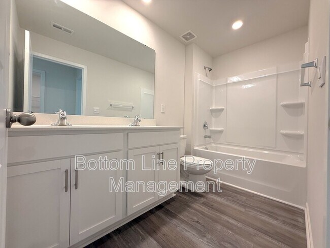 Building Photo - 14240 Wilson Mac Ln