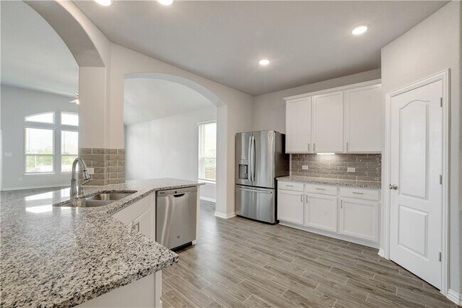 Building Photo - 1165 Leadtree Loop