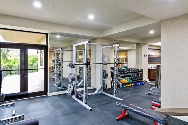Building Photo - 14300 Riva Del Lago Dr